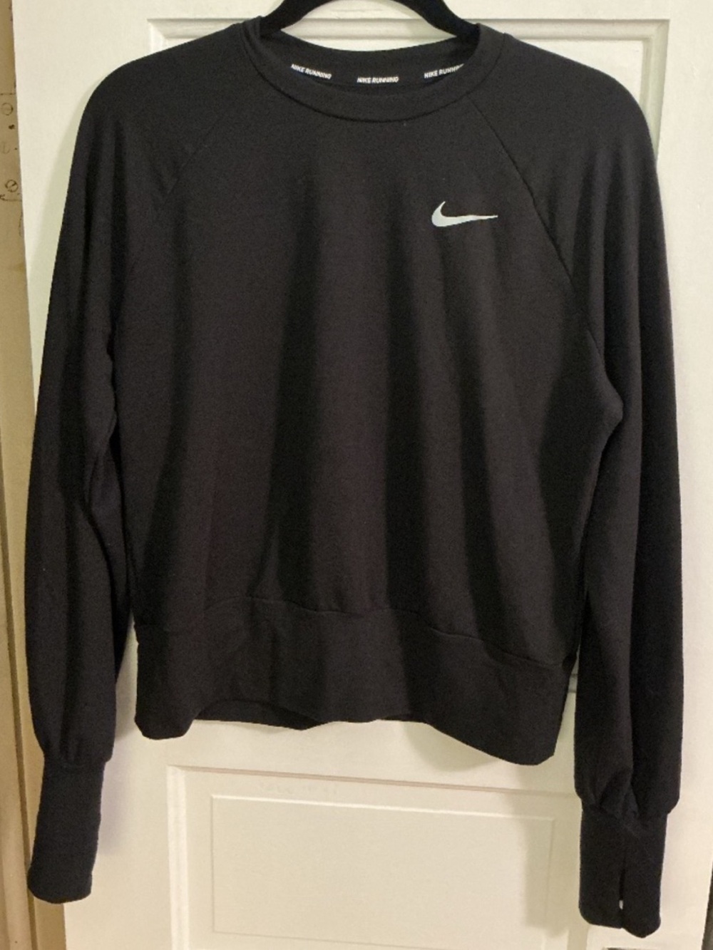 Nike | Women’s Running Dri-FIT Pullover Sweatshirt